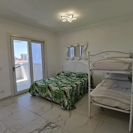 Fuer 6 Personen Ca 45 M In Bibione, Venetien Provinz Venedig アパート